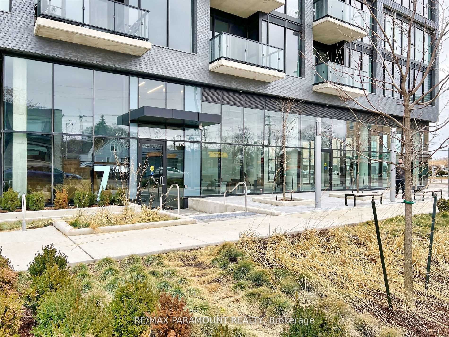 7 Smith Cres, #601