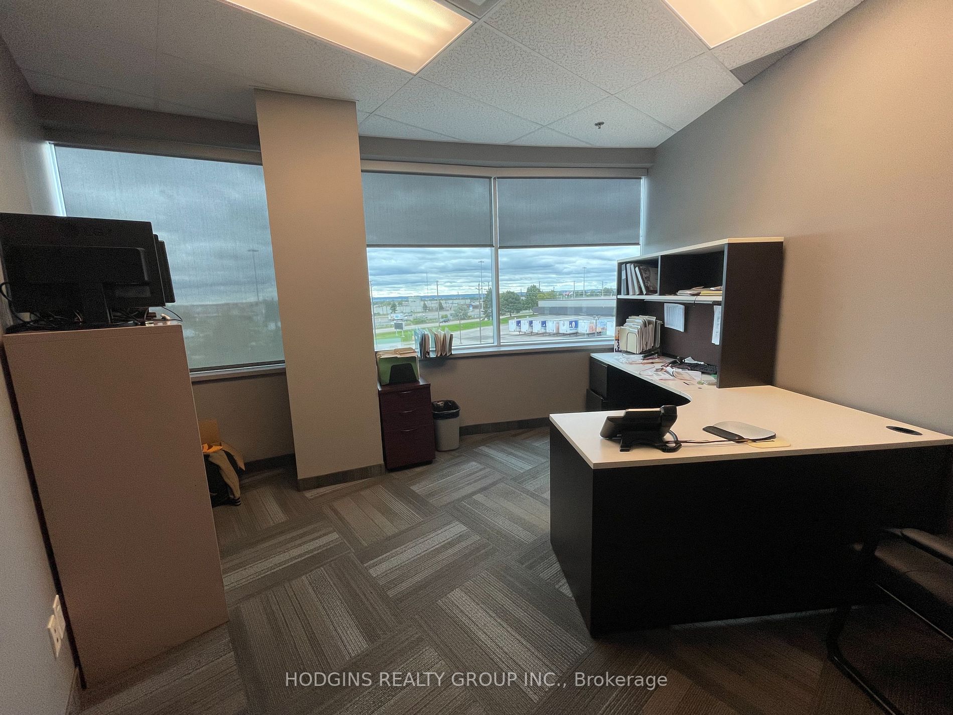 4475 North Service Rd, #302