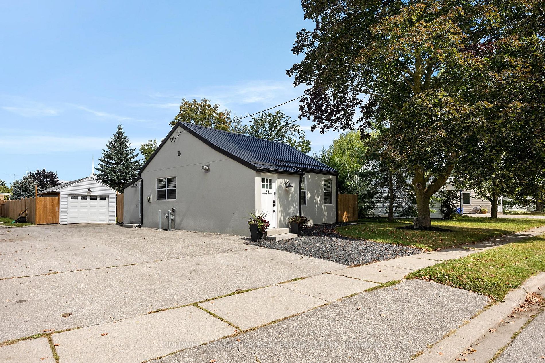 34 Normandy Blvd