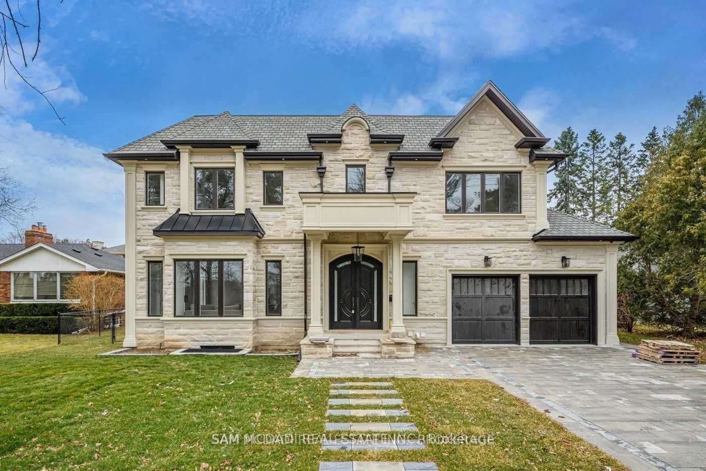 Listing W7004144 - Large Photo # 1