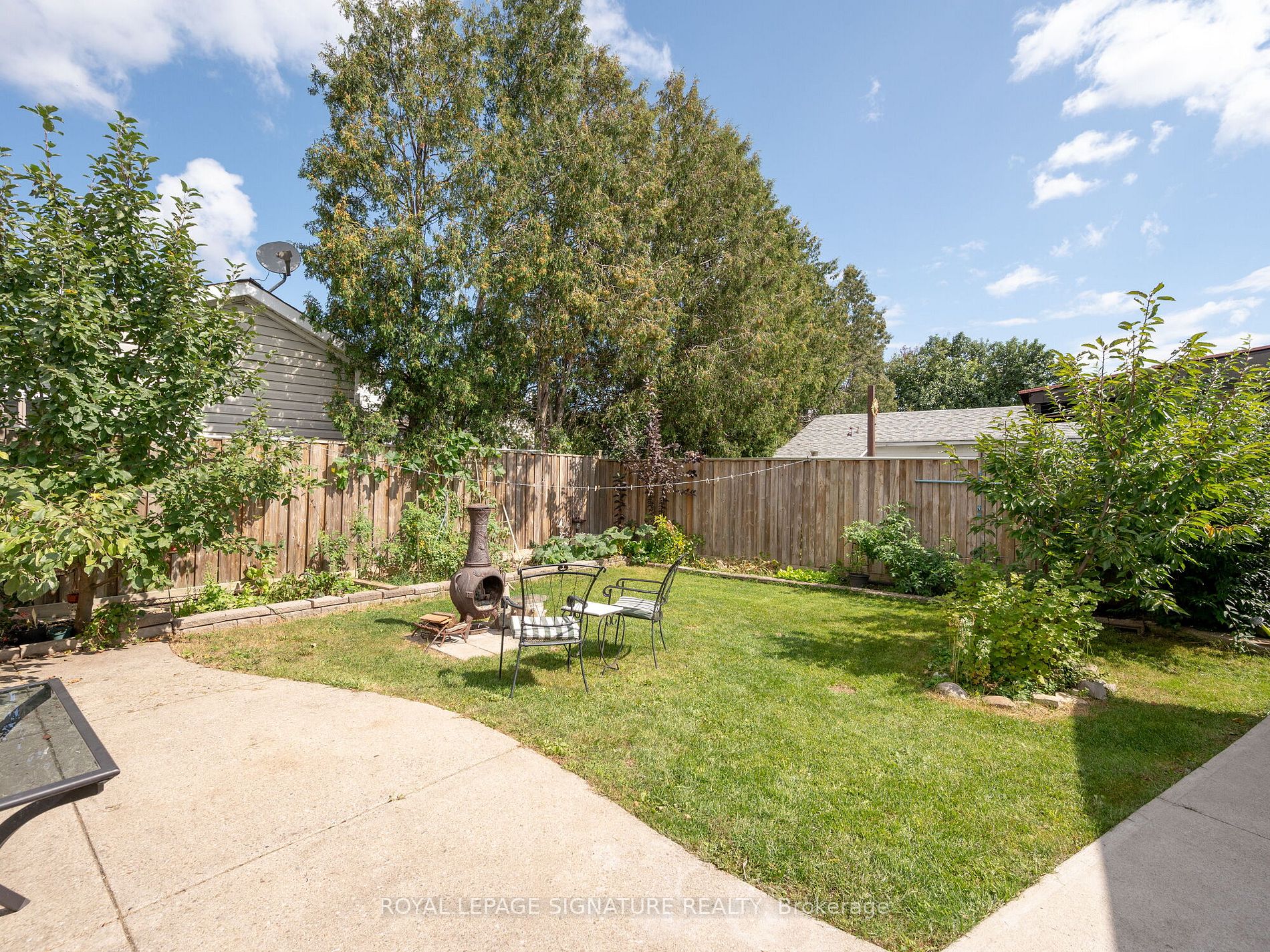 56 Sutherland Ave