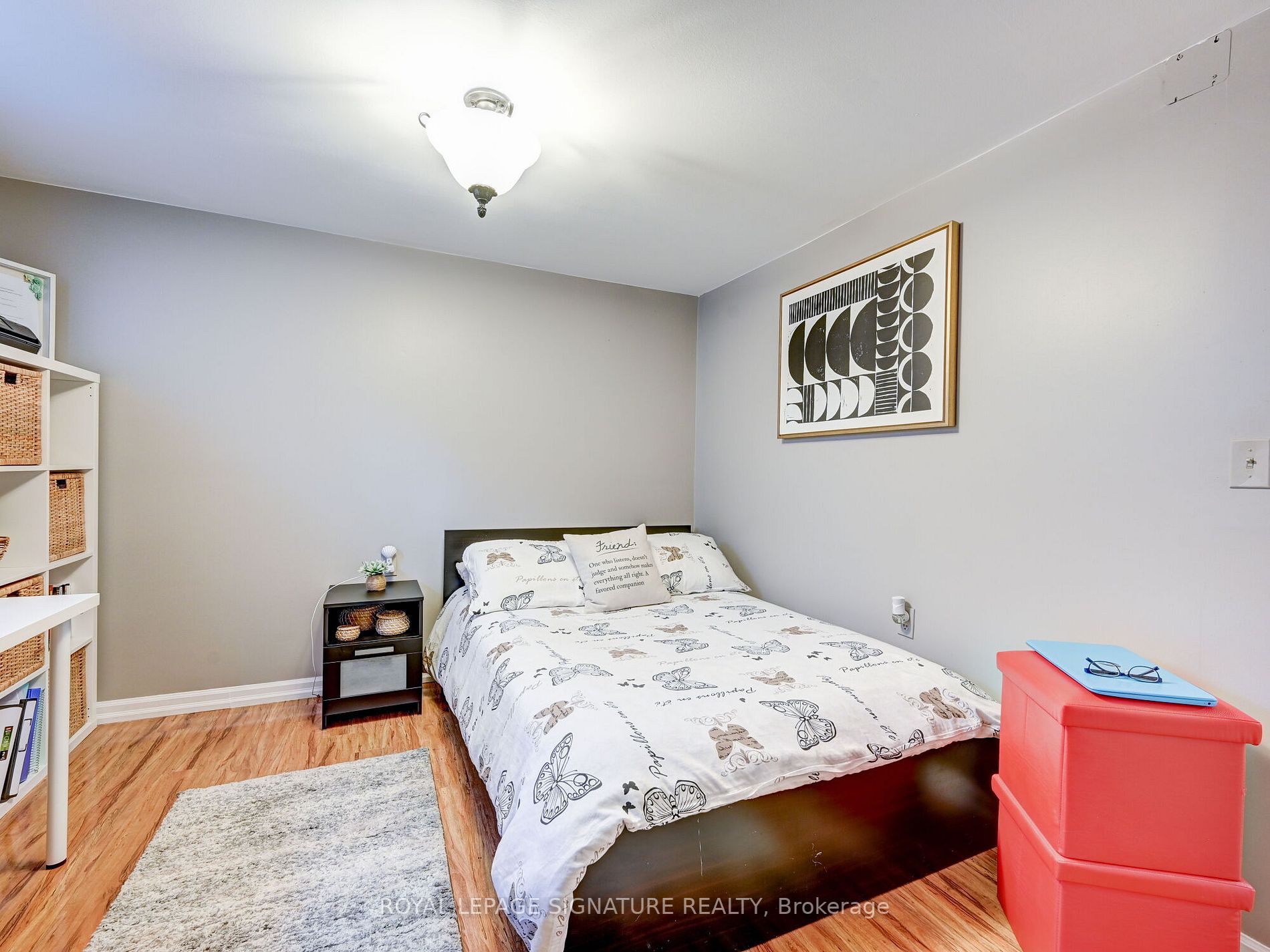 56 Sutherland Ave