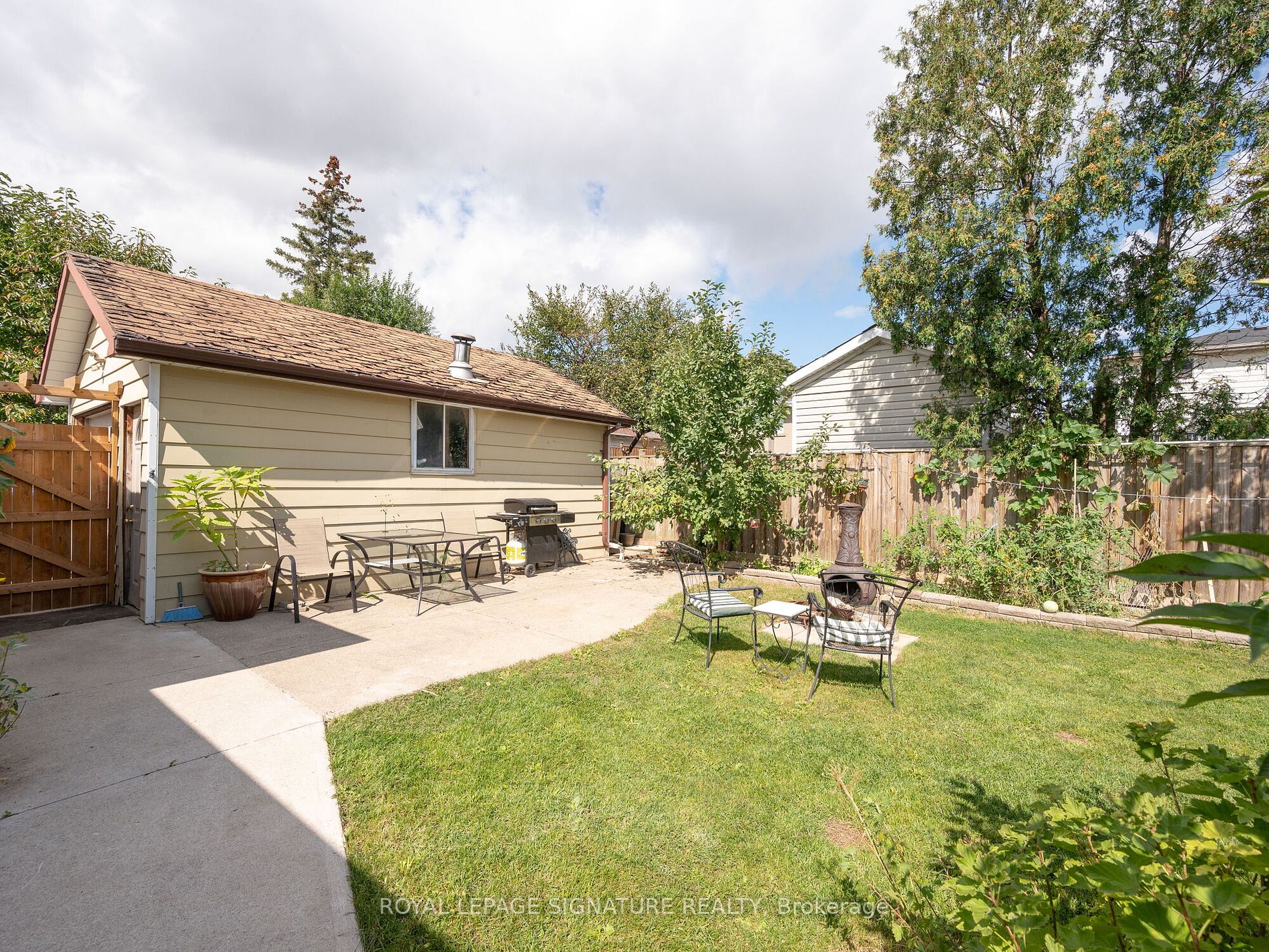 56 Sutherland Ave