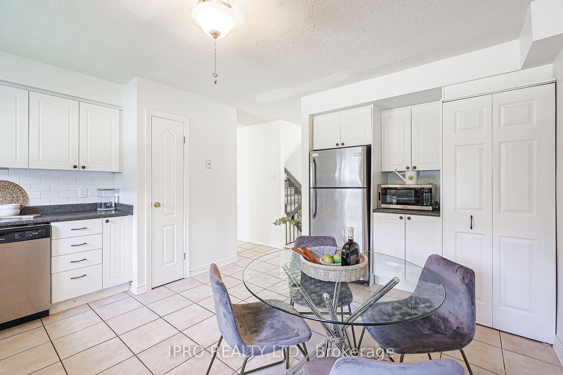 530 Falgarwood Drive, #7