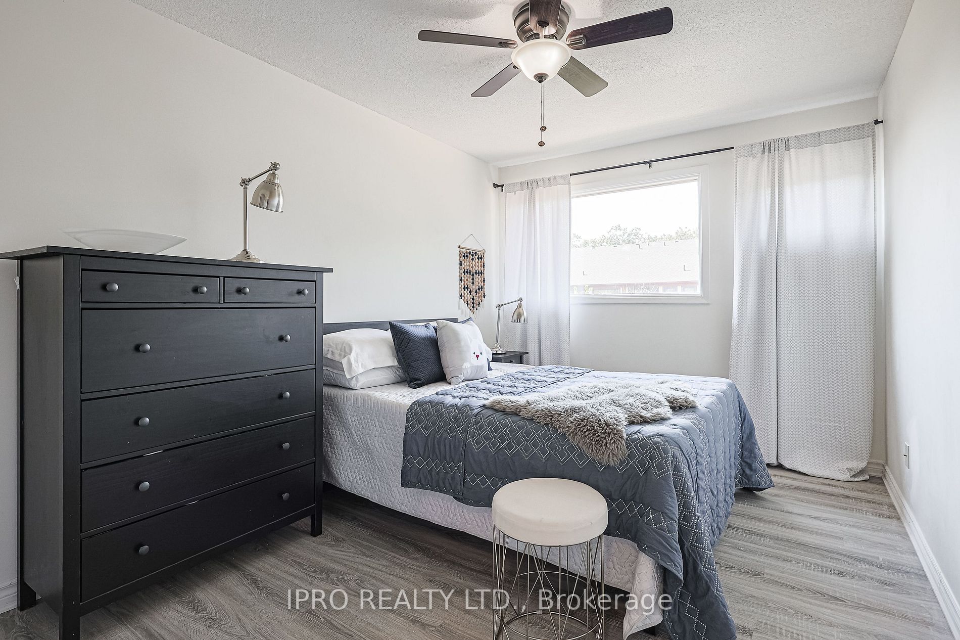 530 Falgarwood Drive, #7