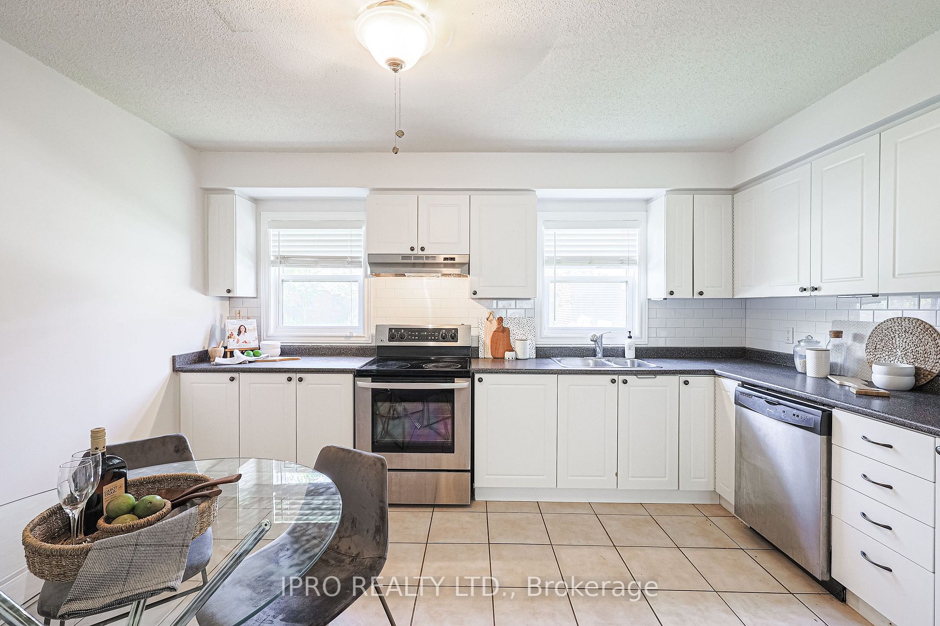 530 Falgarwood Drive, #7