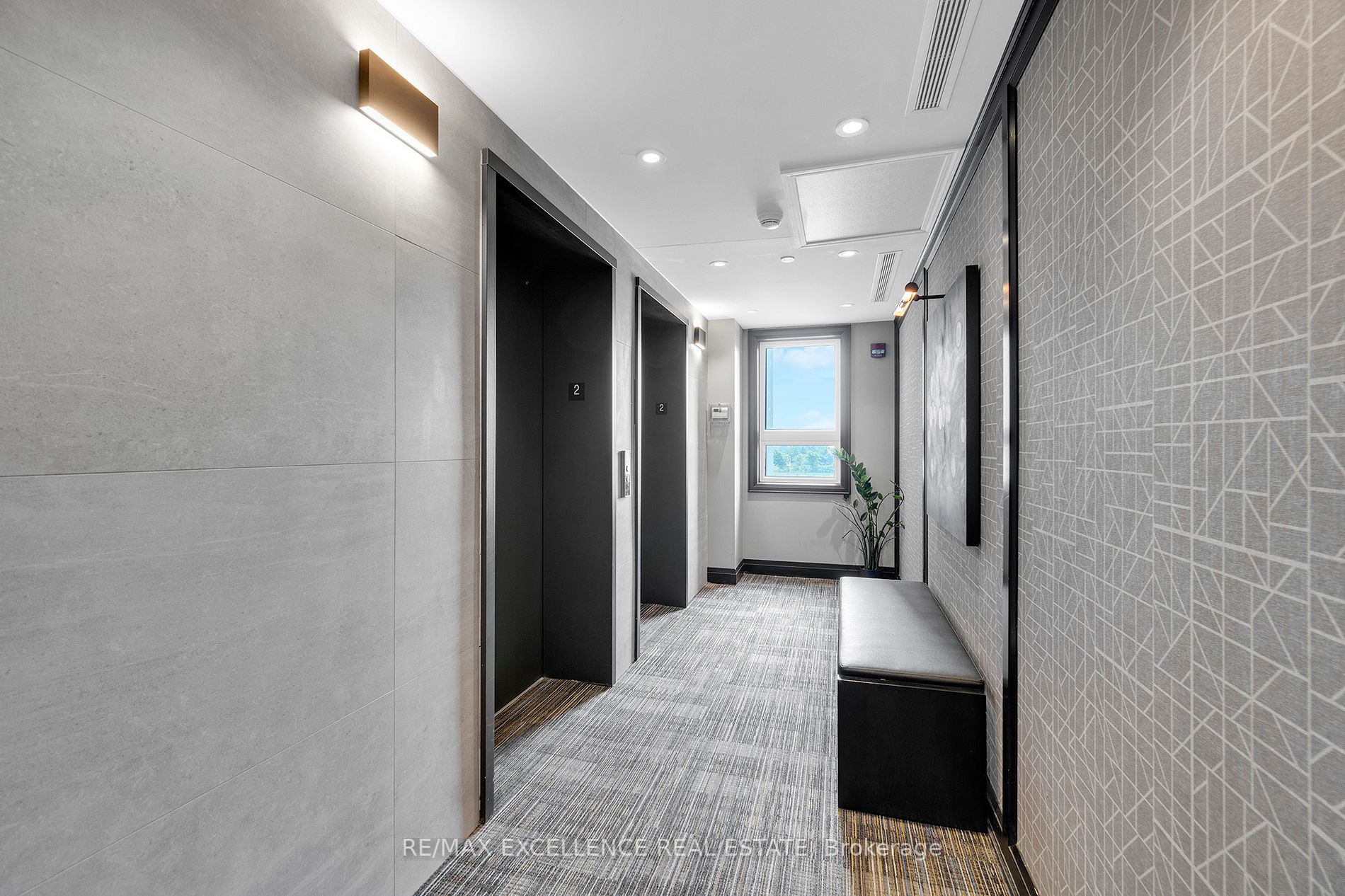 200 Lagerfeld Drive, #215