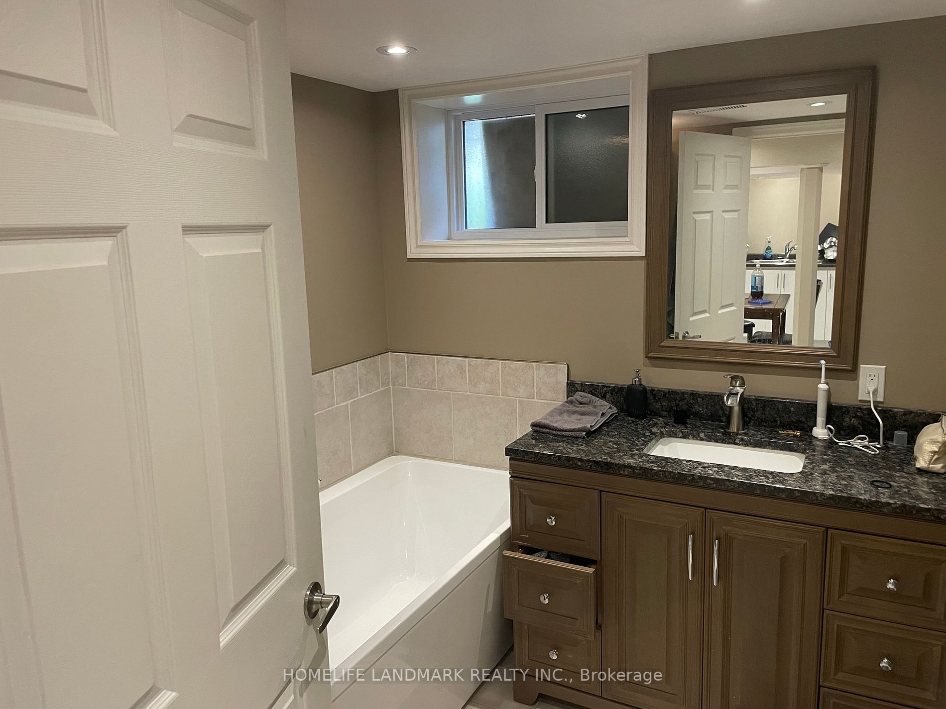 670 Inverness Ave, #Bsmt