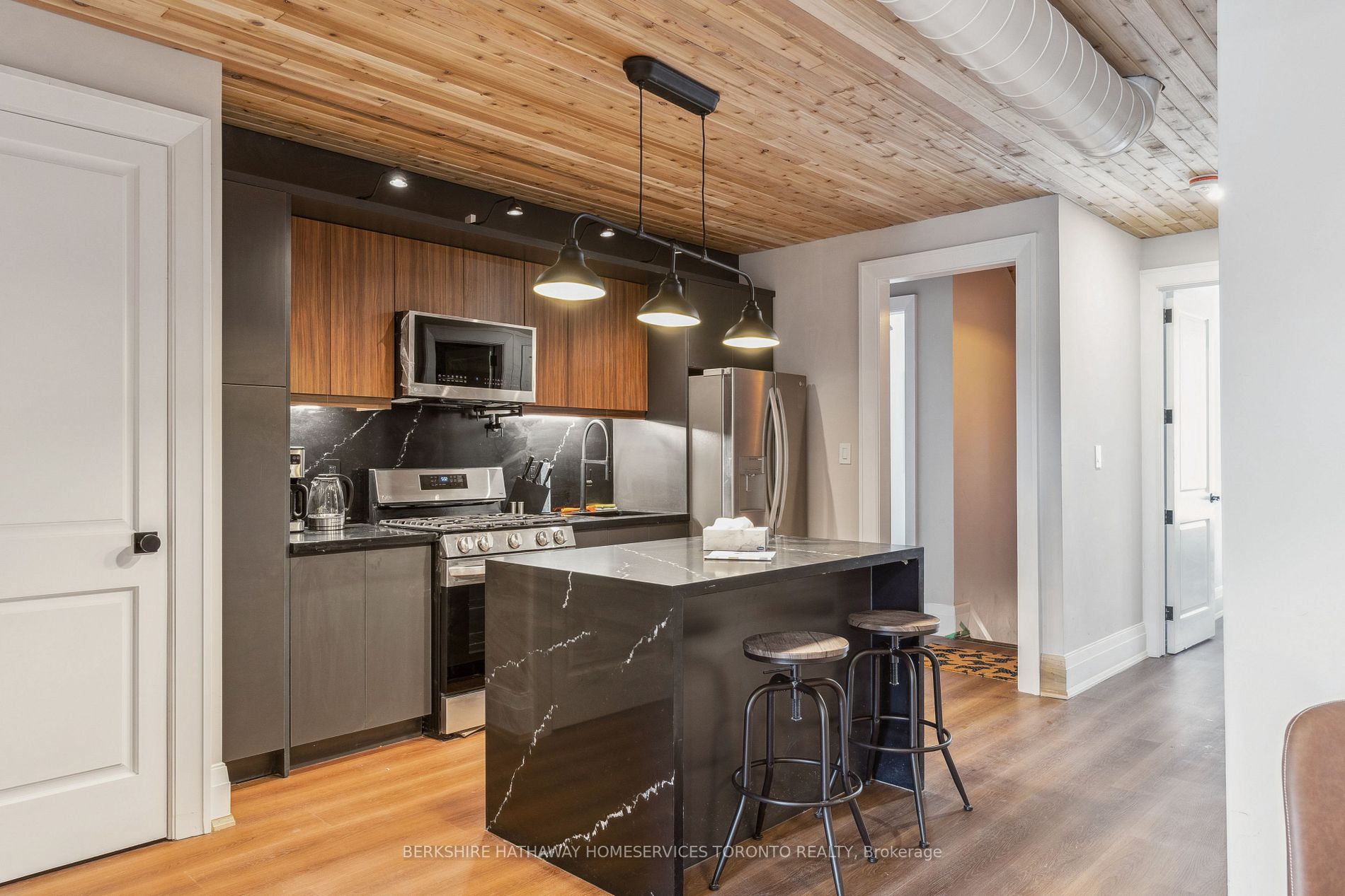 1320 Queen St W, #3