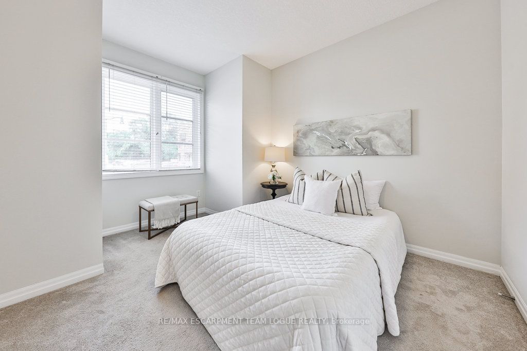 70 Plains Road W, #13