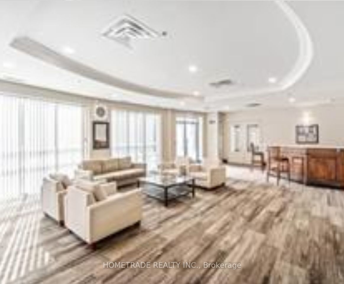 9 Michael Power Pl, #510
