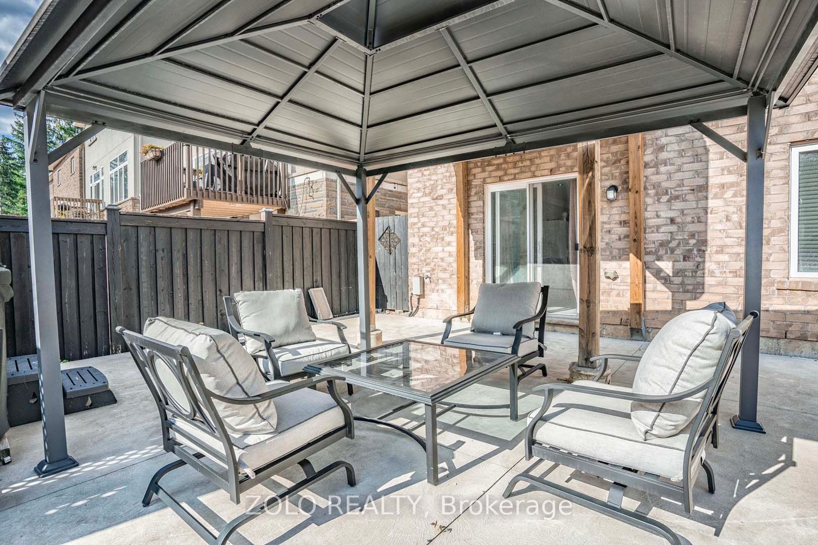 55 Monkton Circle