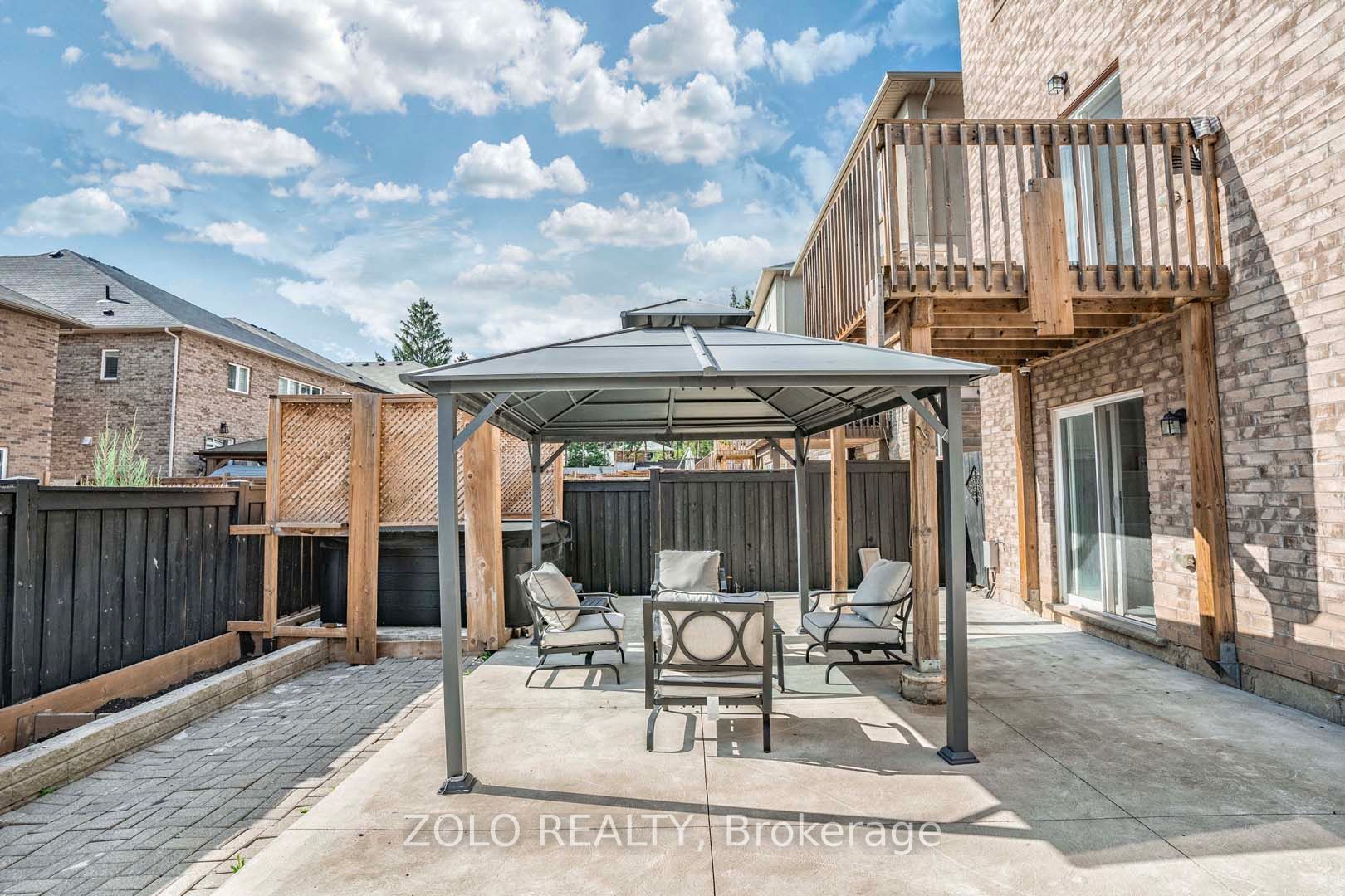 55 Monkton Circle