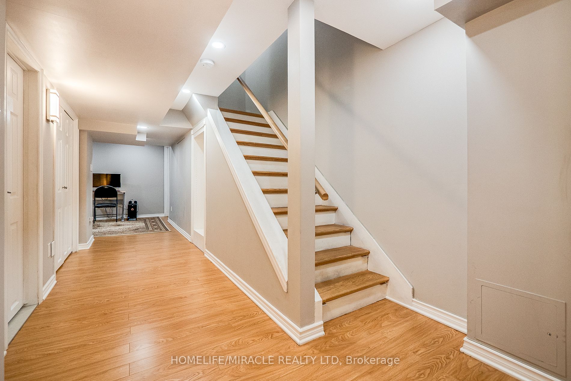 70 Wickstead Court, #53
