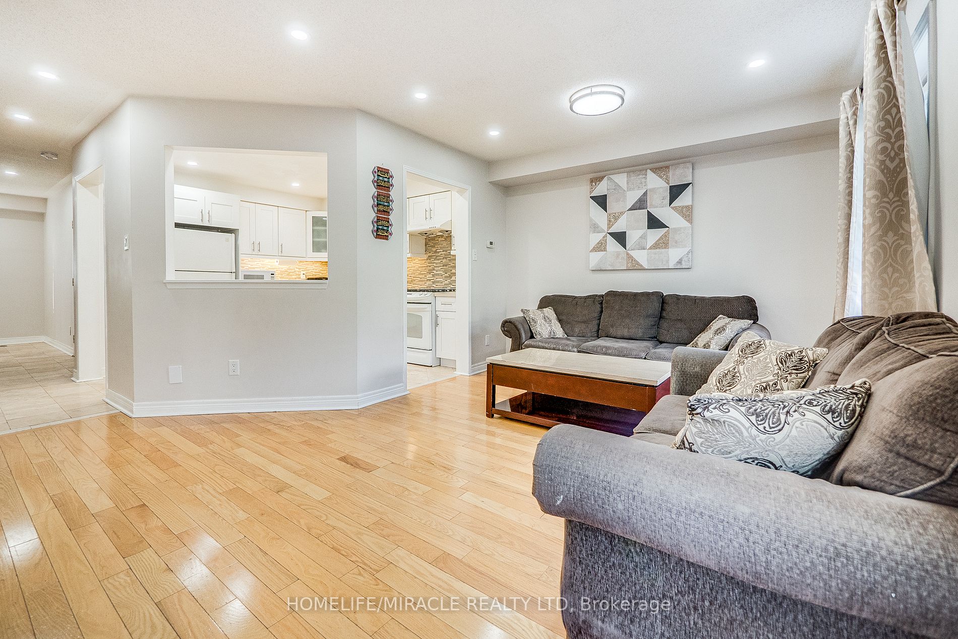 70 Wickstead Court, #53