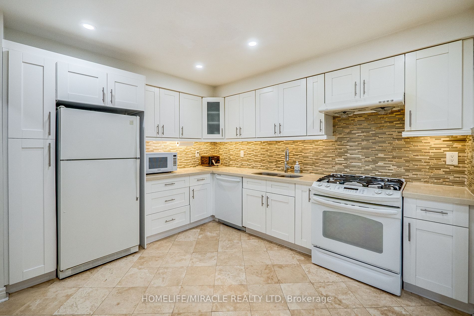 70 Wickstead Court, #53