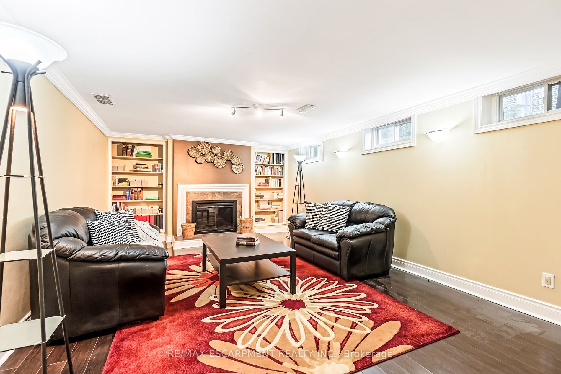 980 Glen Acres Court