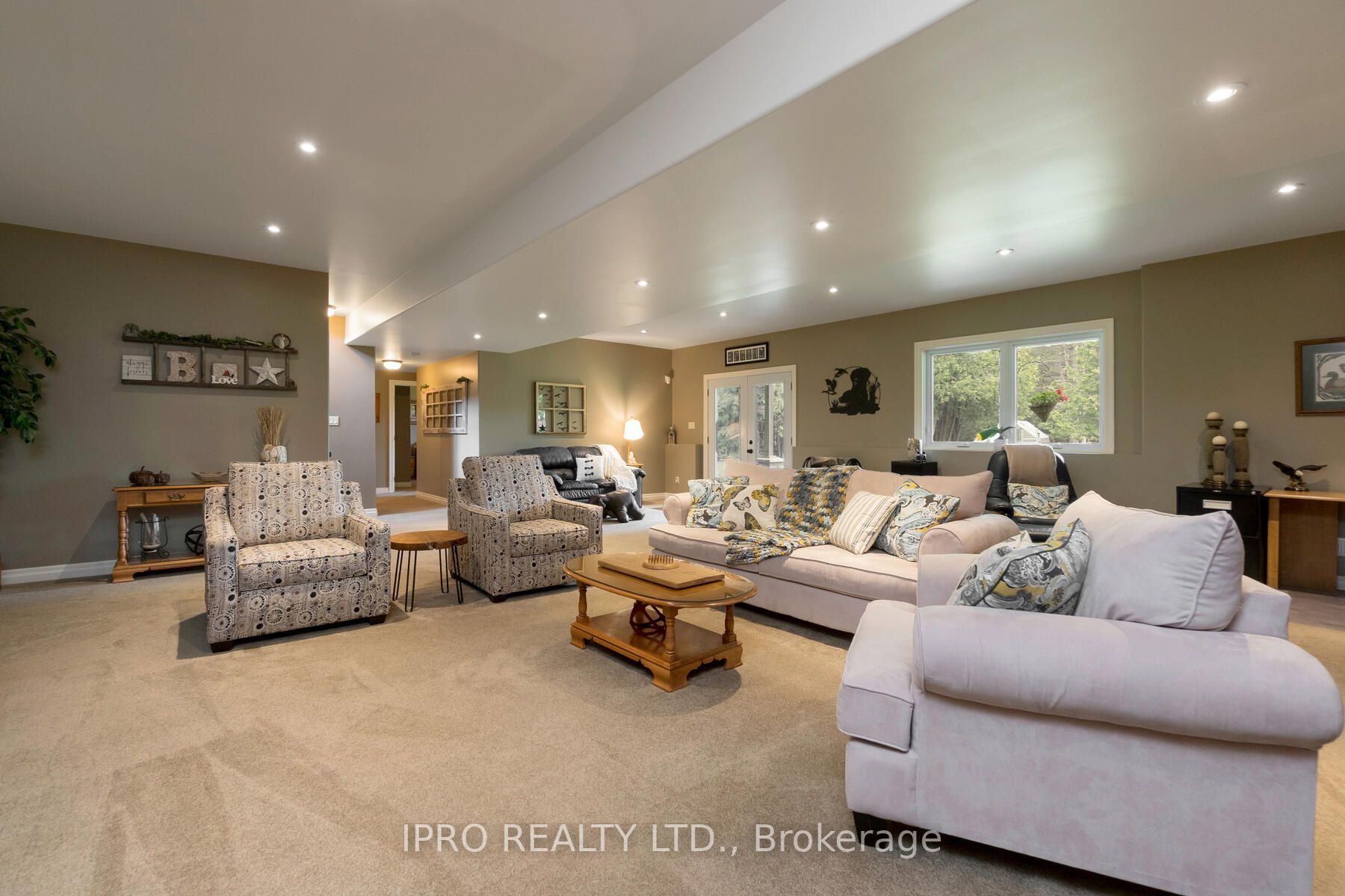 20341 St Andrews Rd