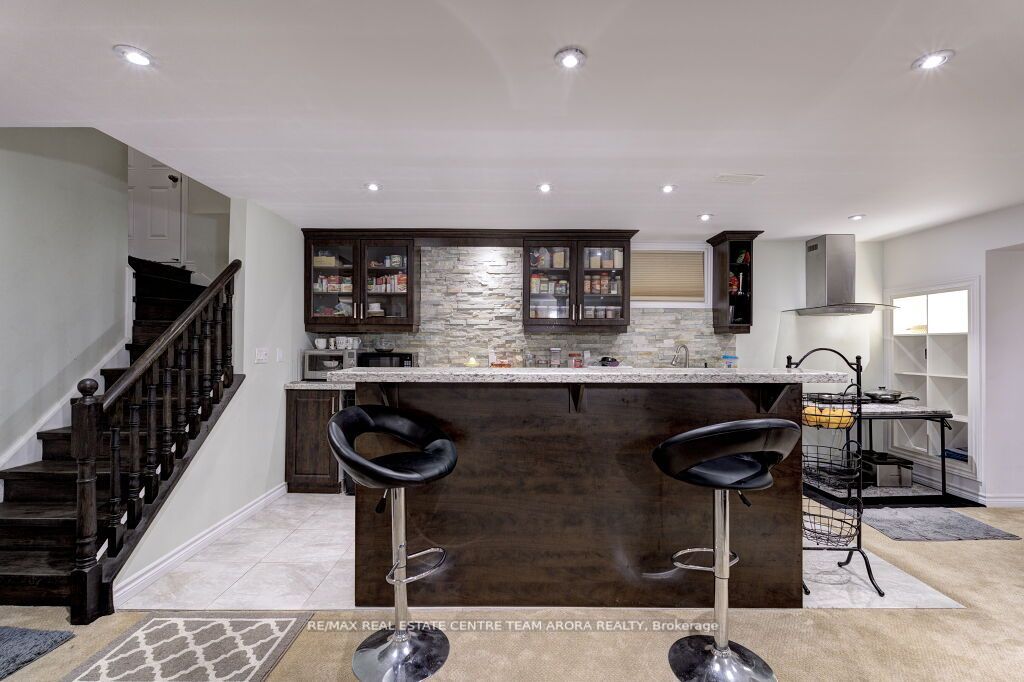 45 Interlacken Dr