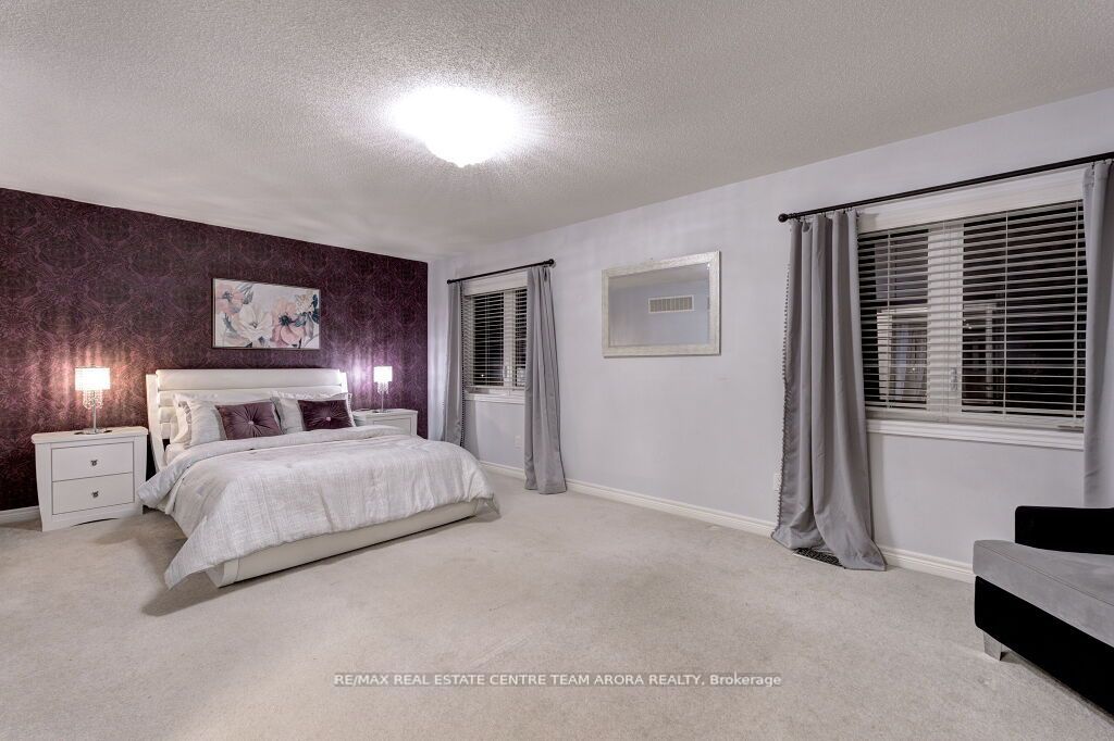 45 Interlacken Dr