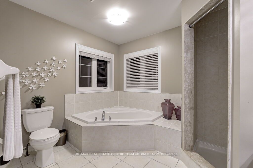 45 Interlacken Dr