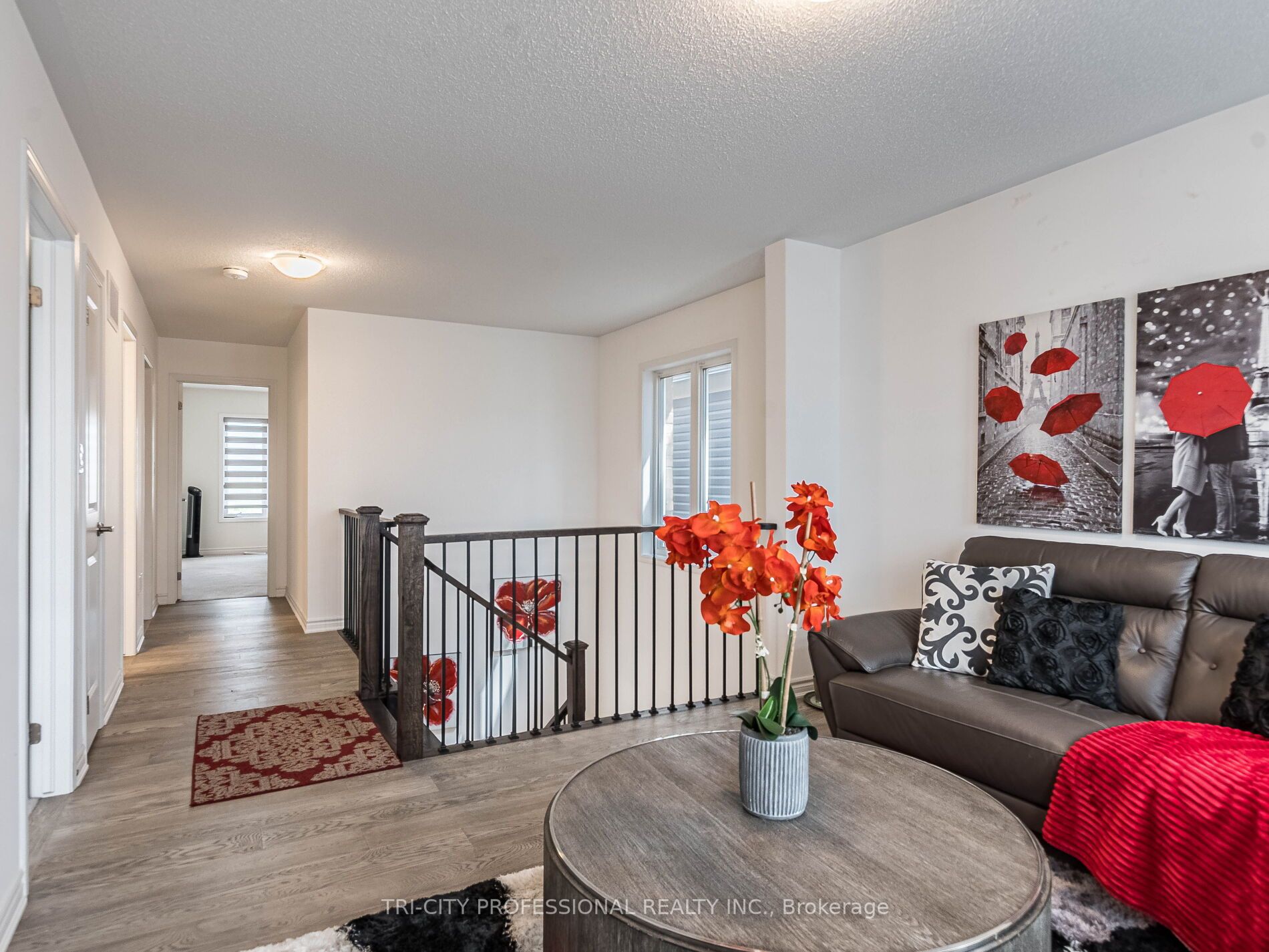 632 Kennedy Circ W