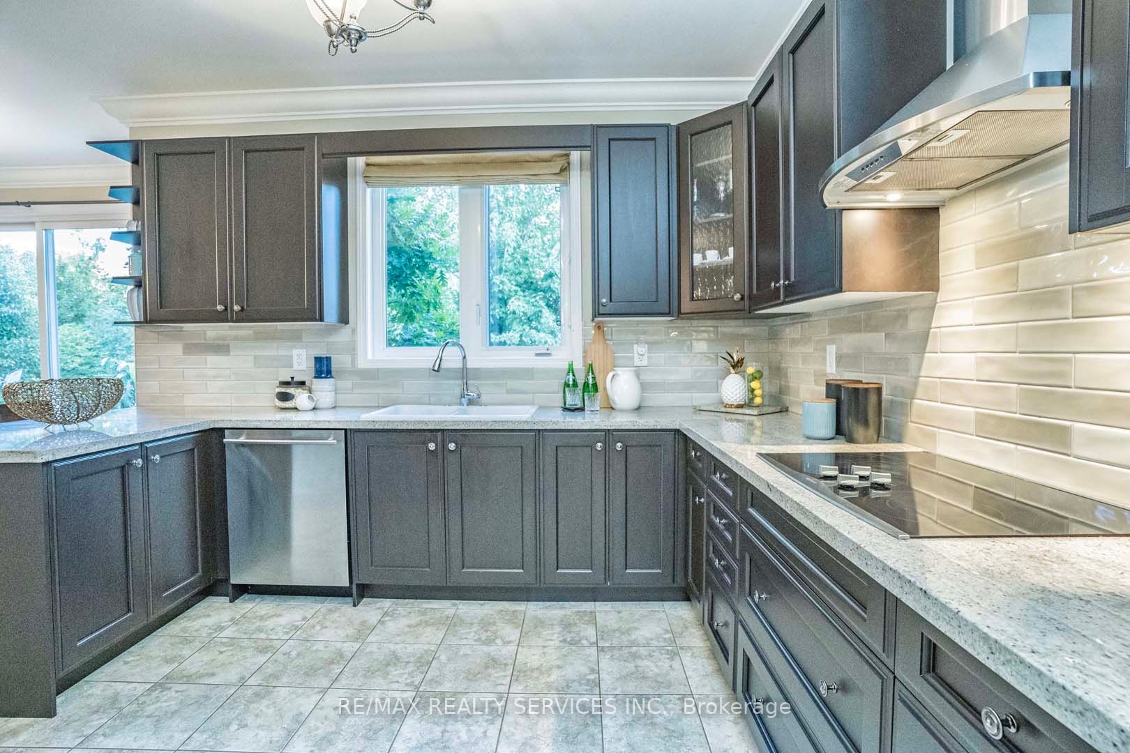 501 Cusick Circle