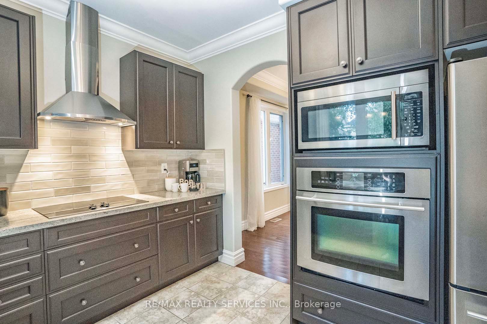 501 Cusick Circle
