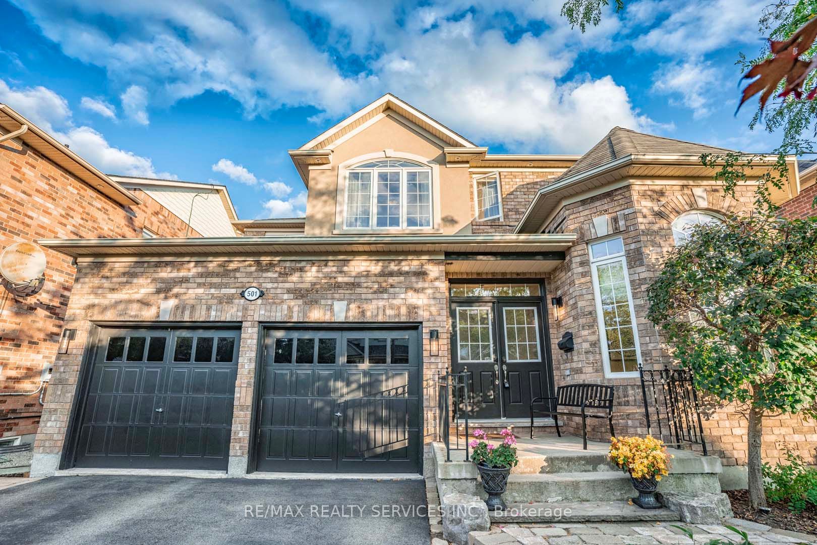501 Cusick Circ