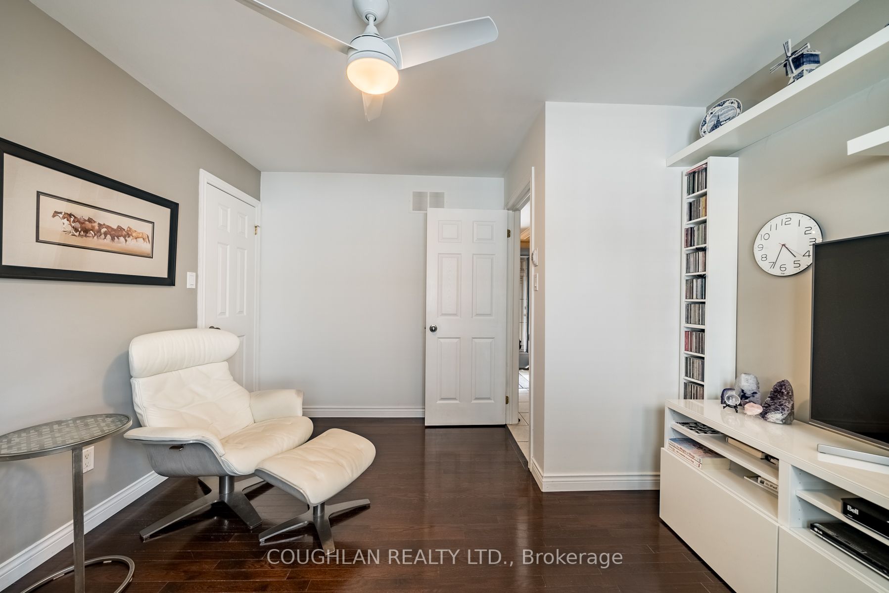 15 Woodvale Court