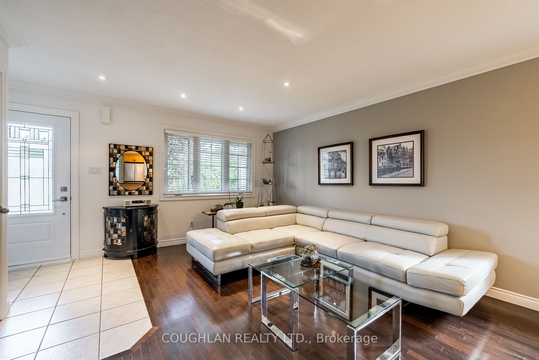 15 Woodvale Court