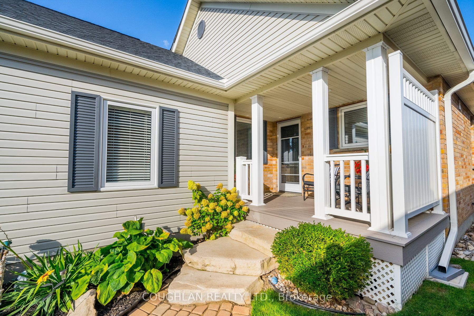15 Woodvale Court