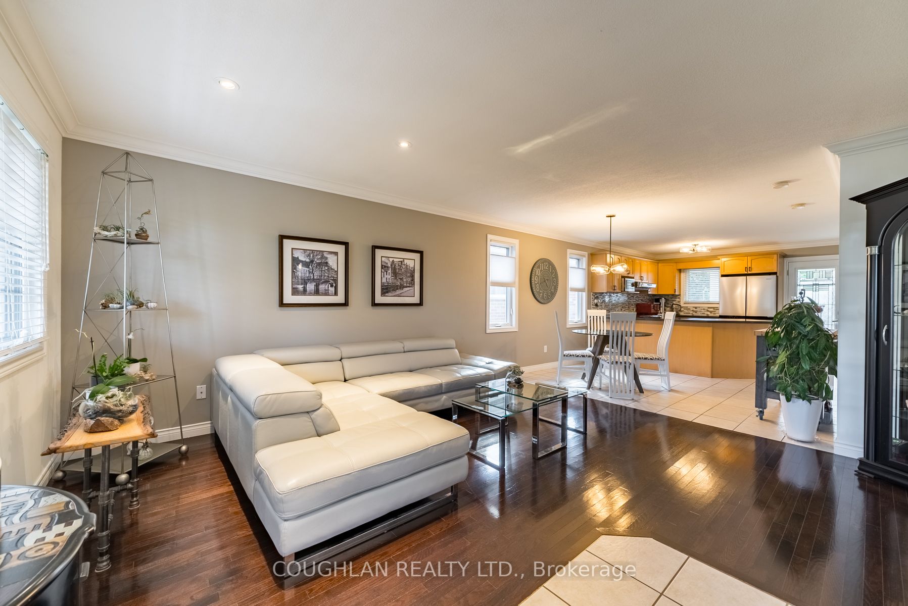 15 Woodvale Court