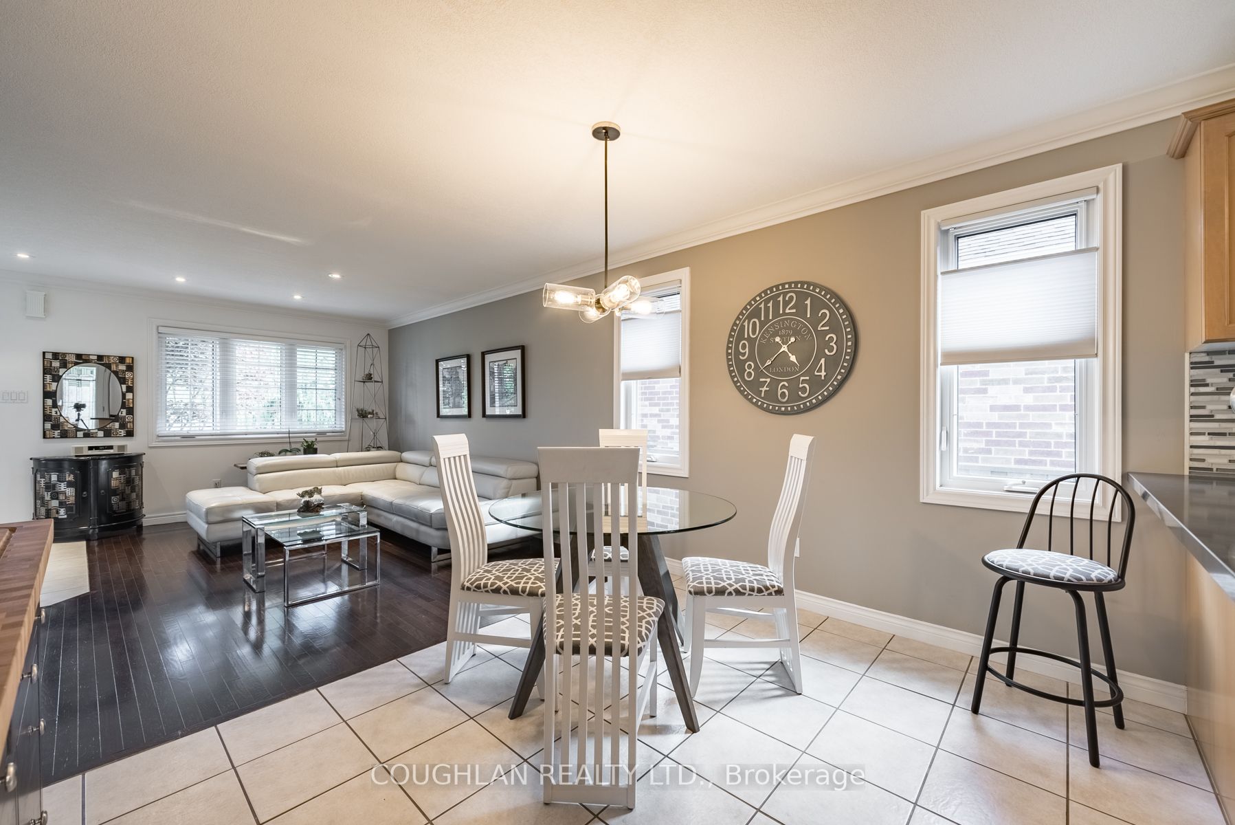 15 Woodvale Court