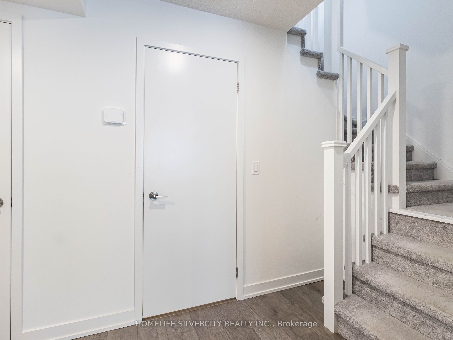 1141 Cooke Boulevard, #403