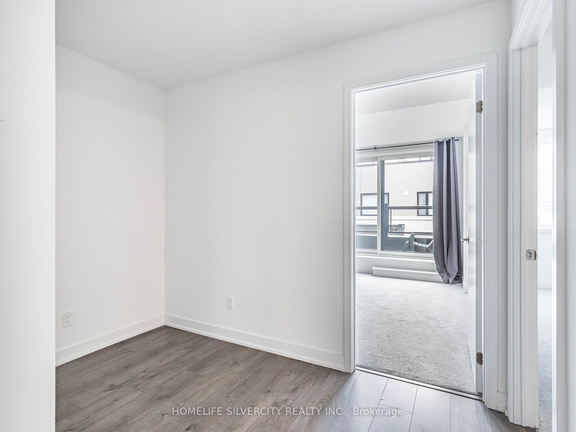 1141 Cooke Boulevard, #403