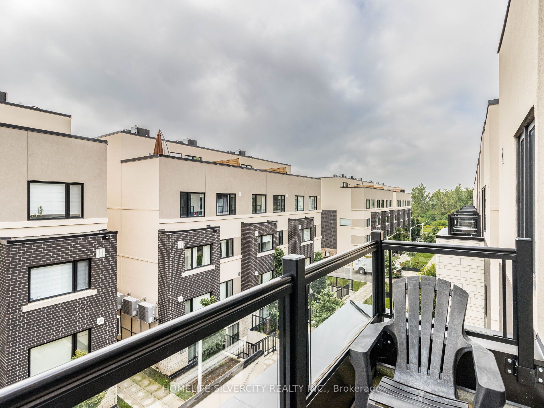 1141 Cooke Boulevard, #403