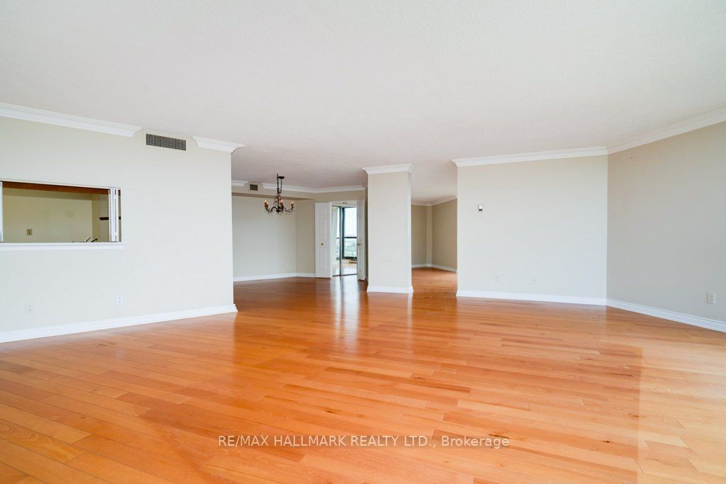 2000 Islington Avenue, #1410
