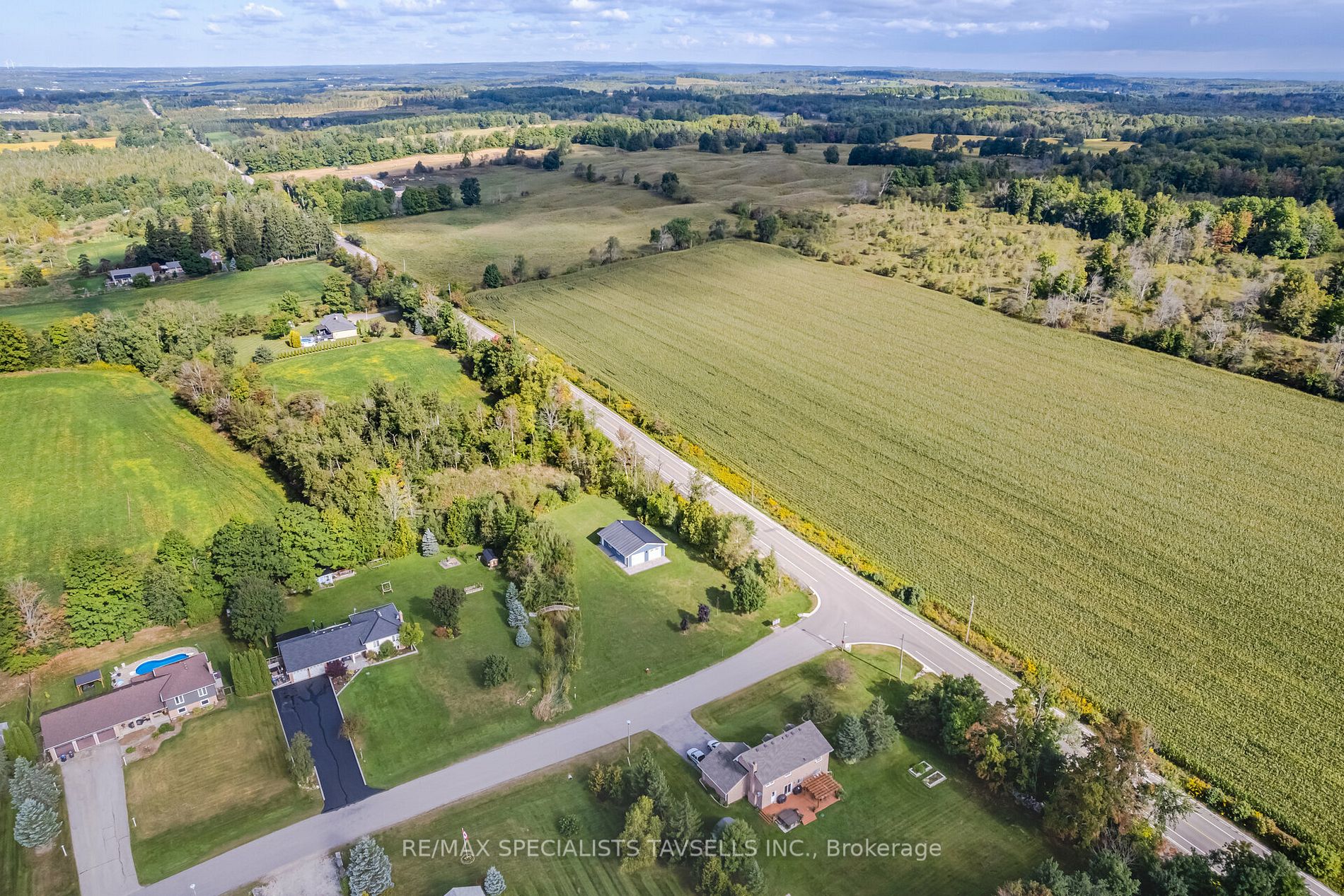 3 Castlewood Court