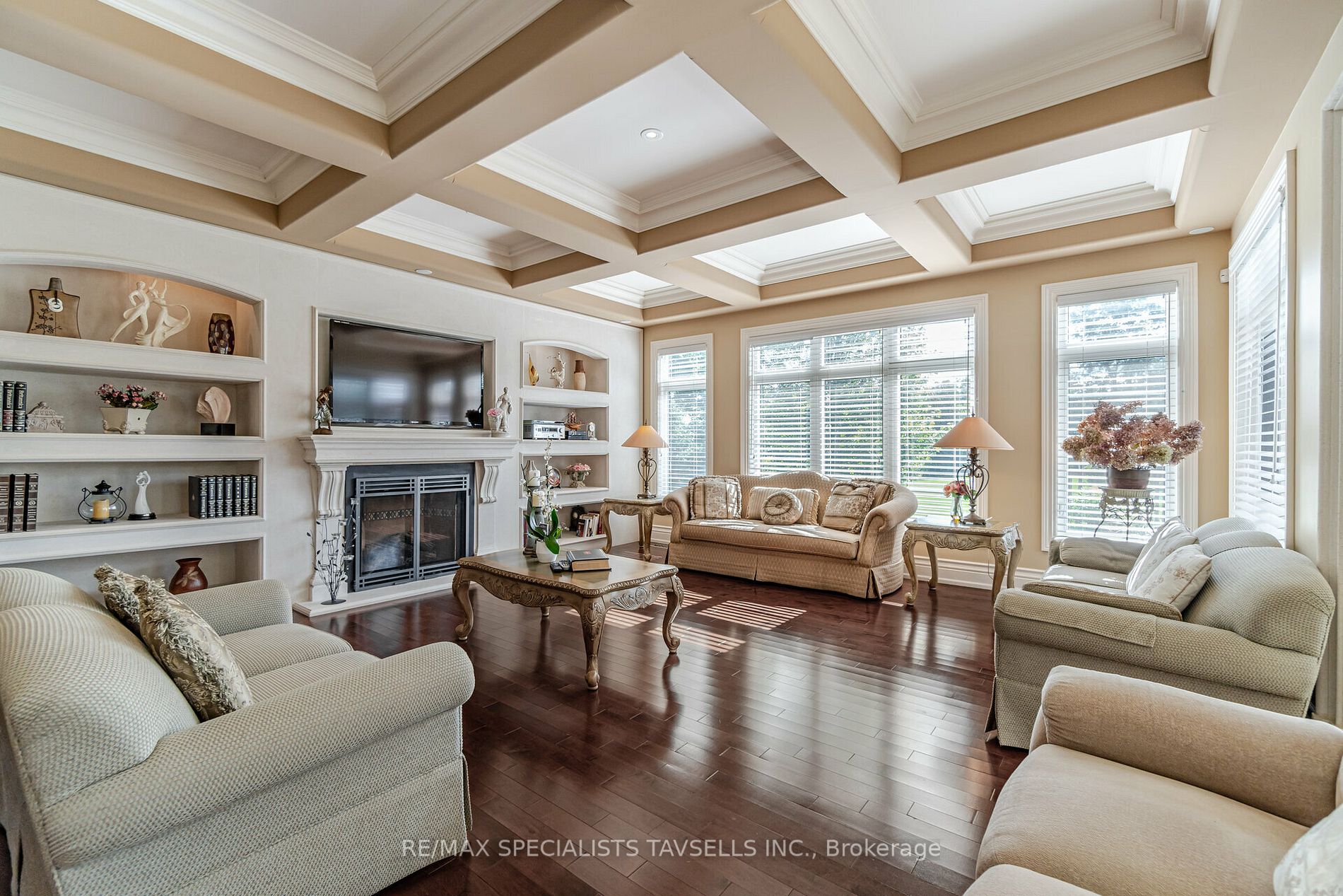 3 Castlewood Court