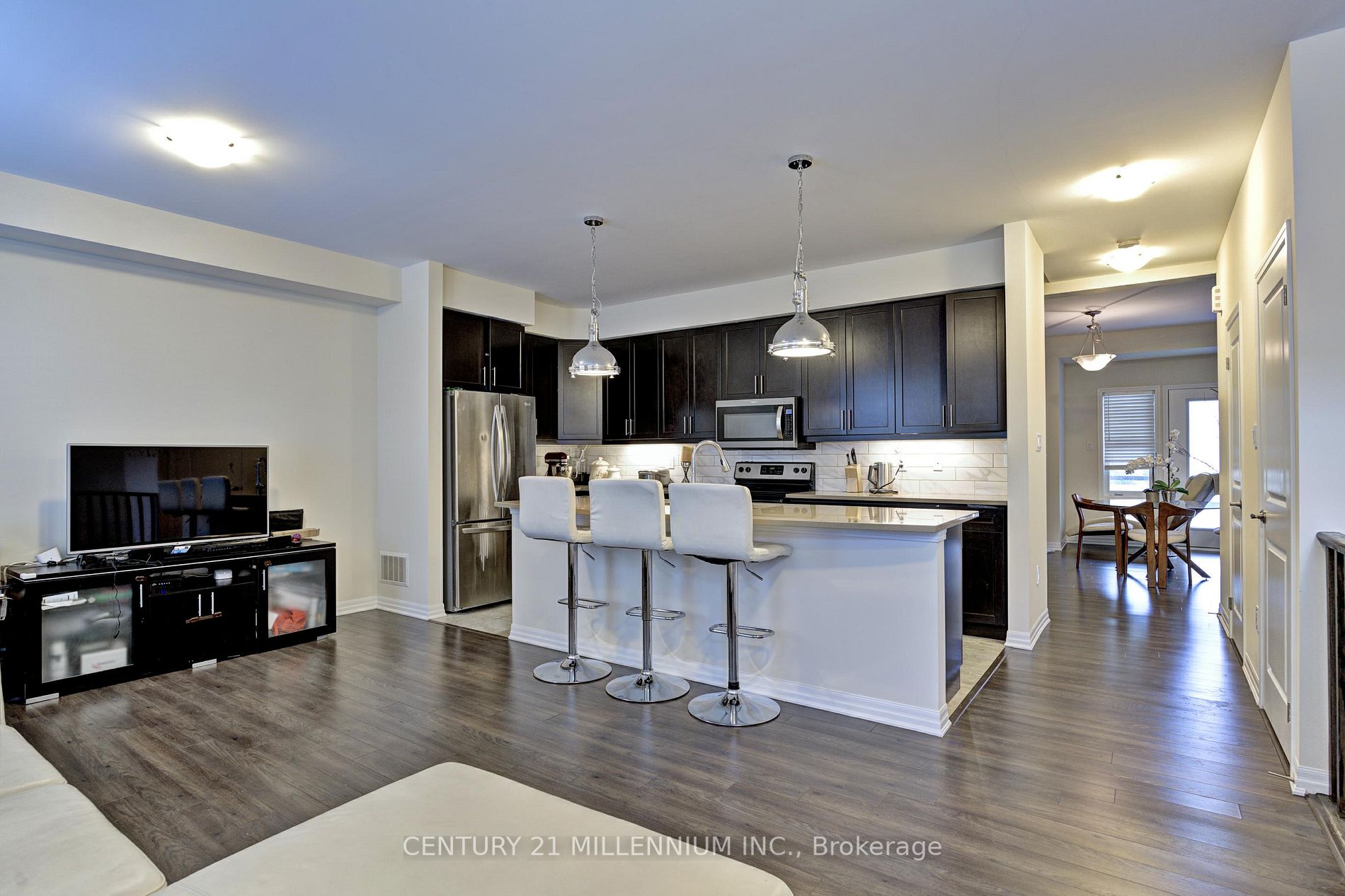 3044 Preserve Dr