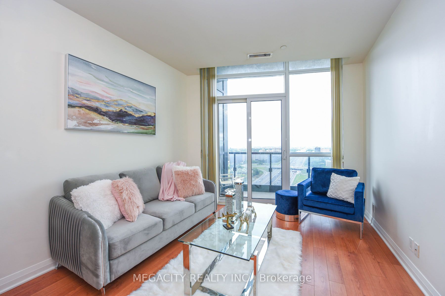 5 Valhalla Inn Road, #2911