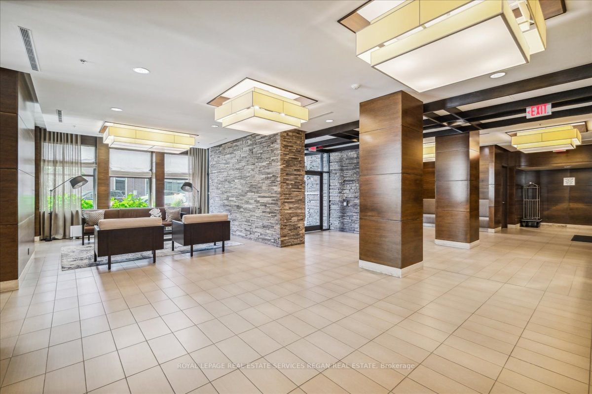 1 Hurontario St, #515