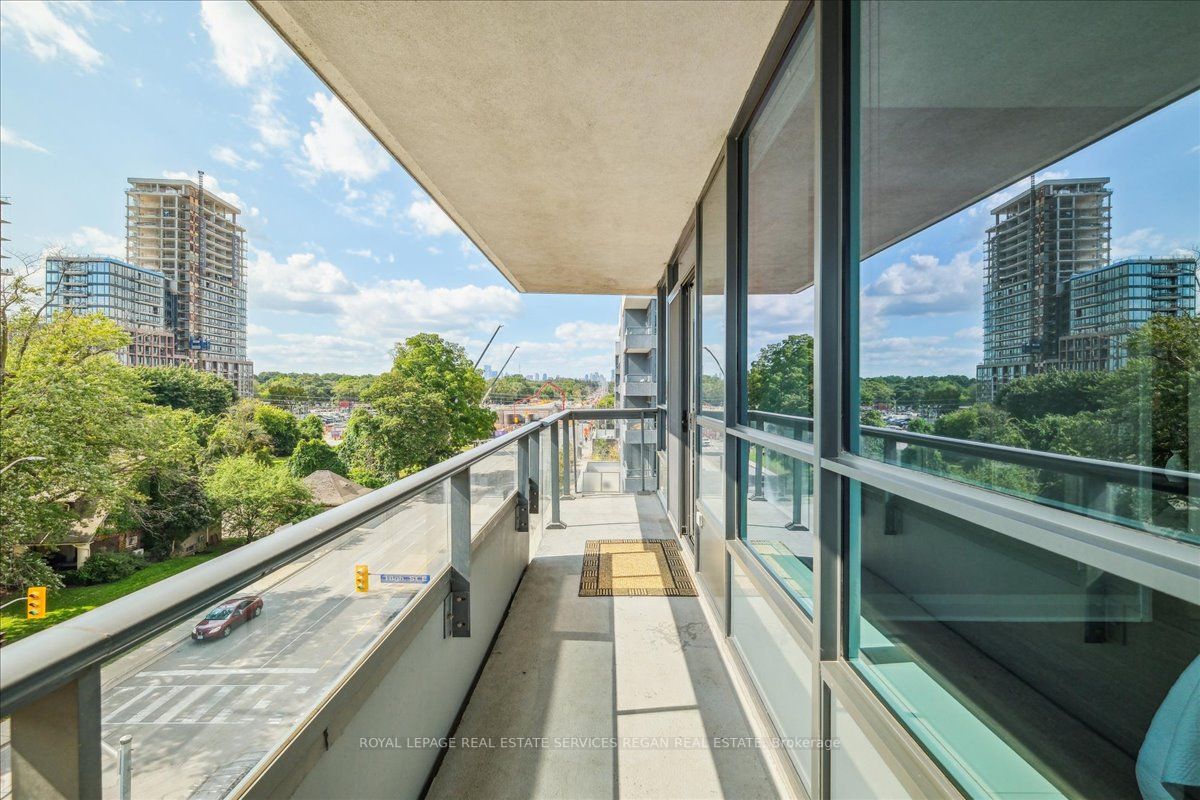 1 Hurontario St, #515