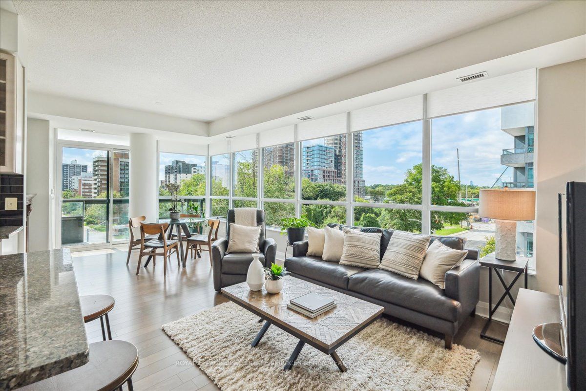 1 Hurontario St, #515