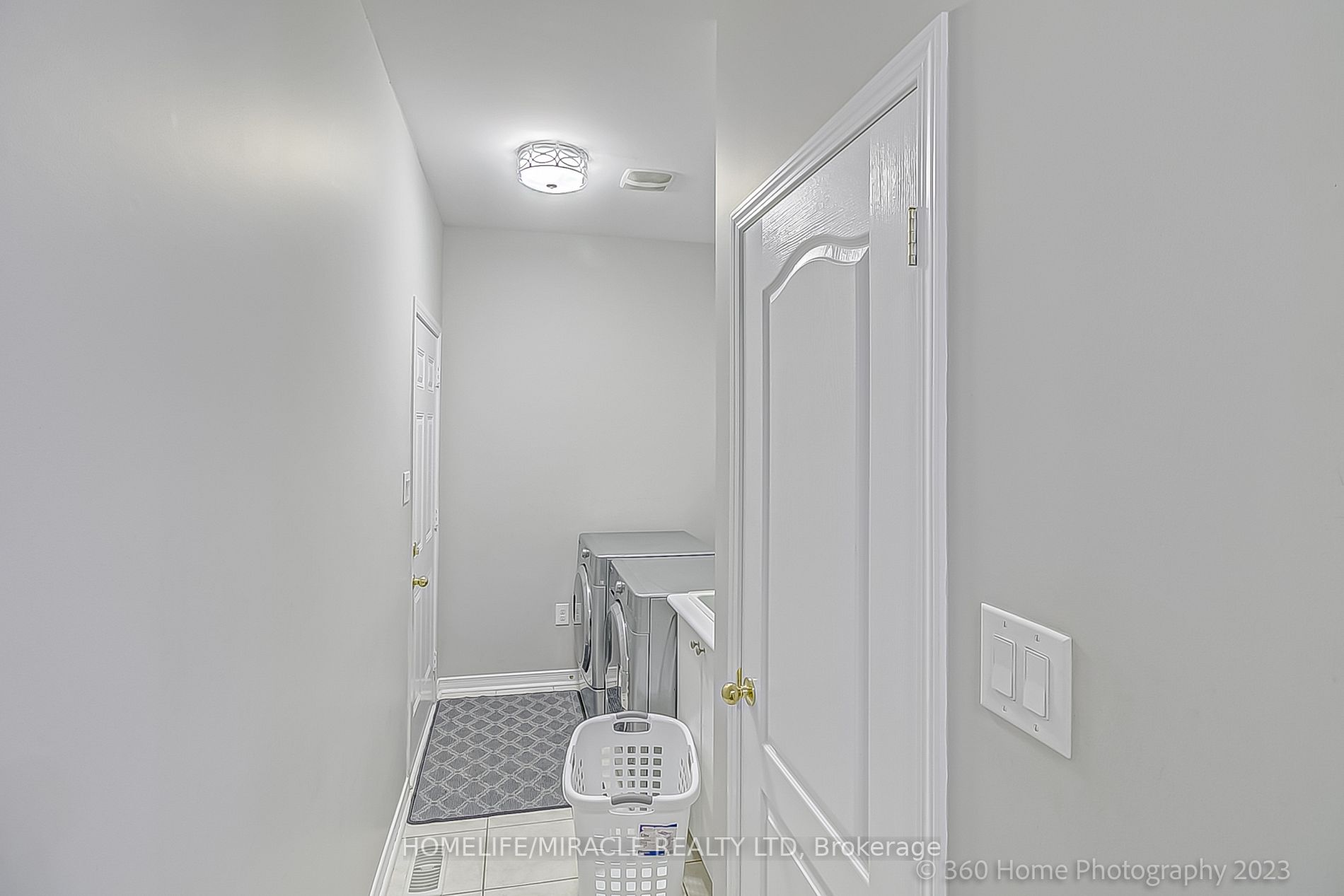 61 Haviland Circle