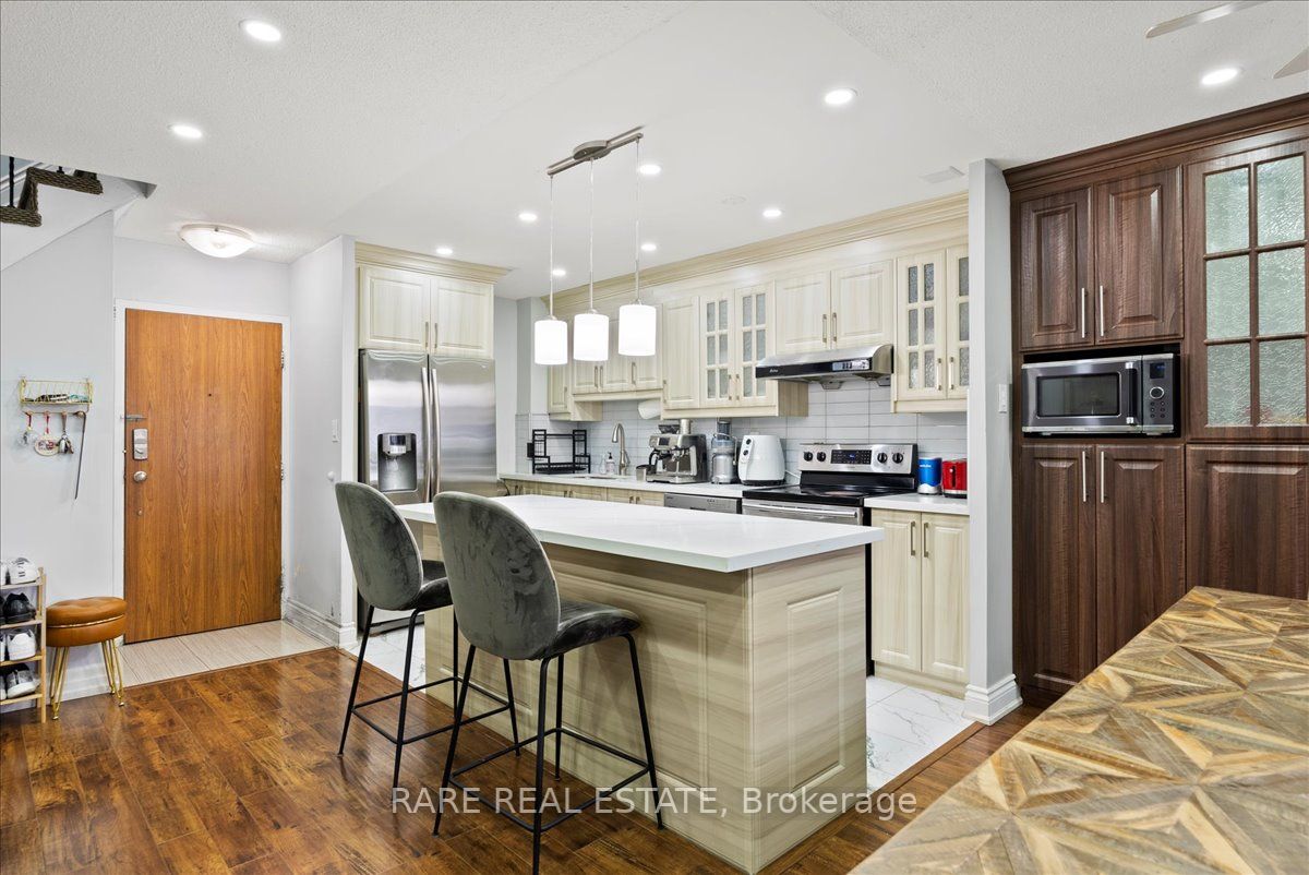 2095 Roche Court, #185