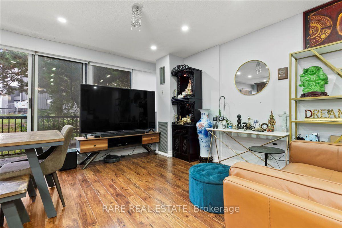 2095 Roche Court, #185