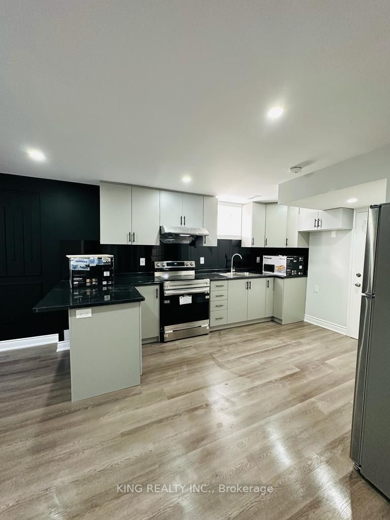 67 Eberly Woods Dr