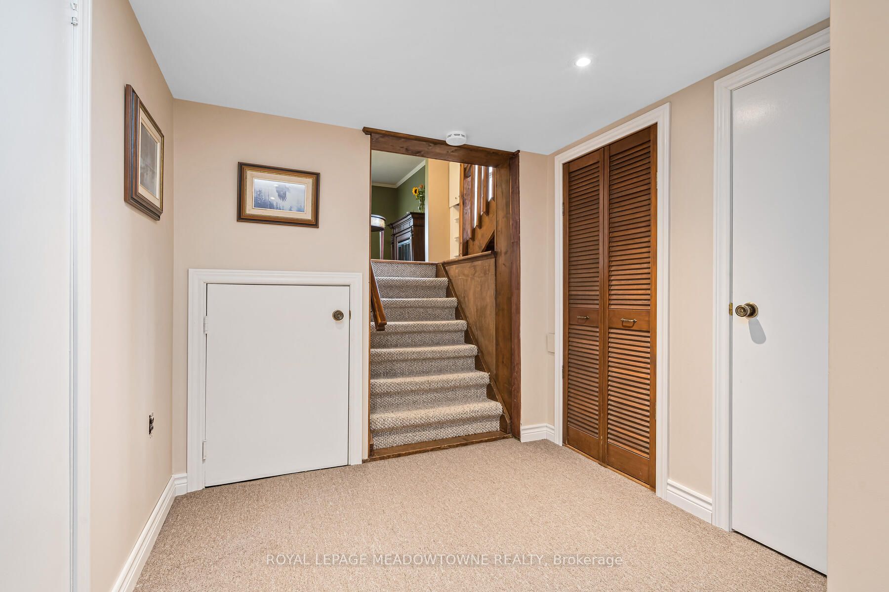 2 Princess Anne Drive
